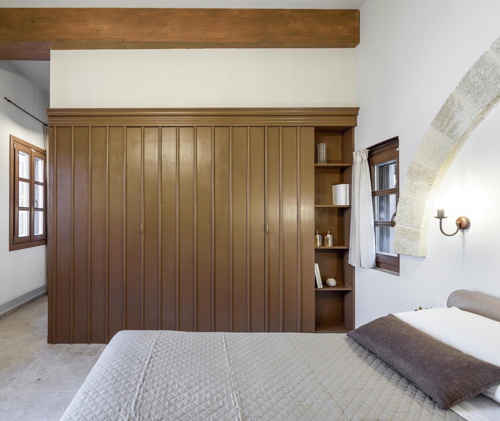 Spanish Knights Inn Rhodes City Екстериор снимка