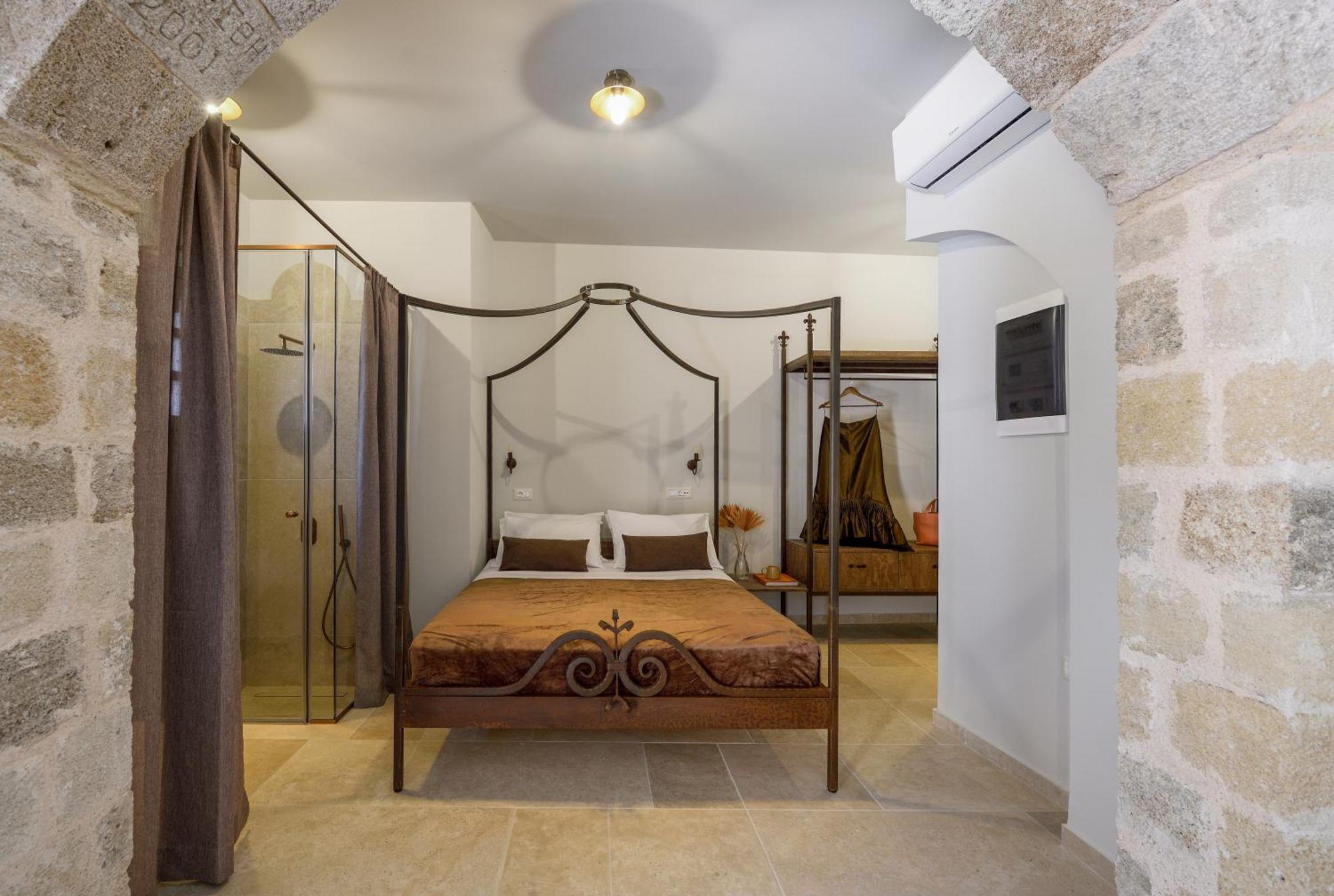 Spanish Knights Inn Rhodes City Стая снимка