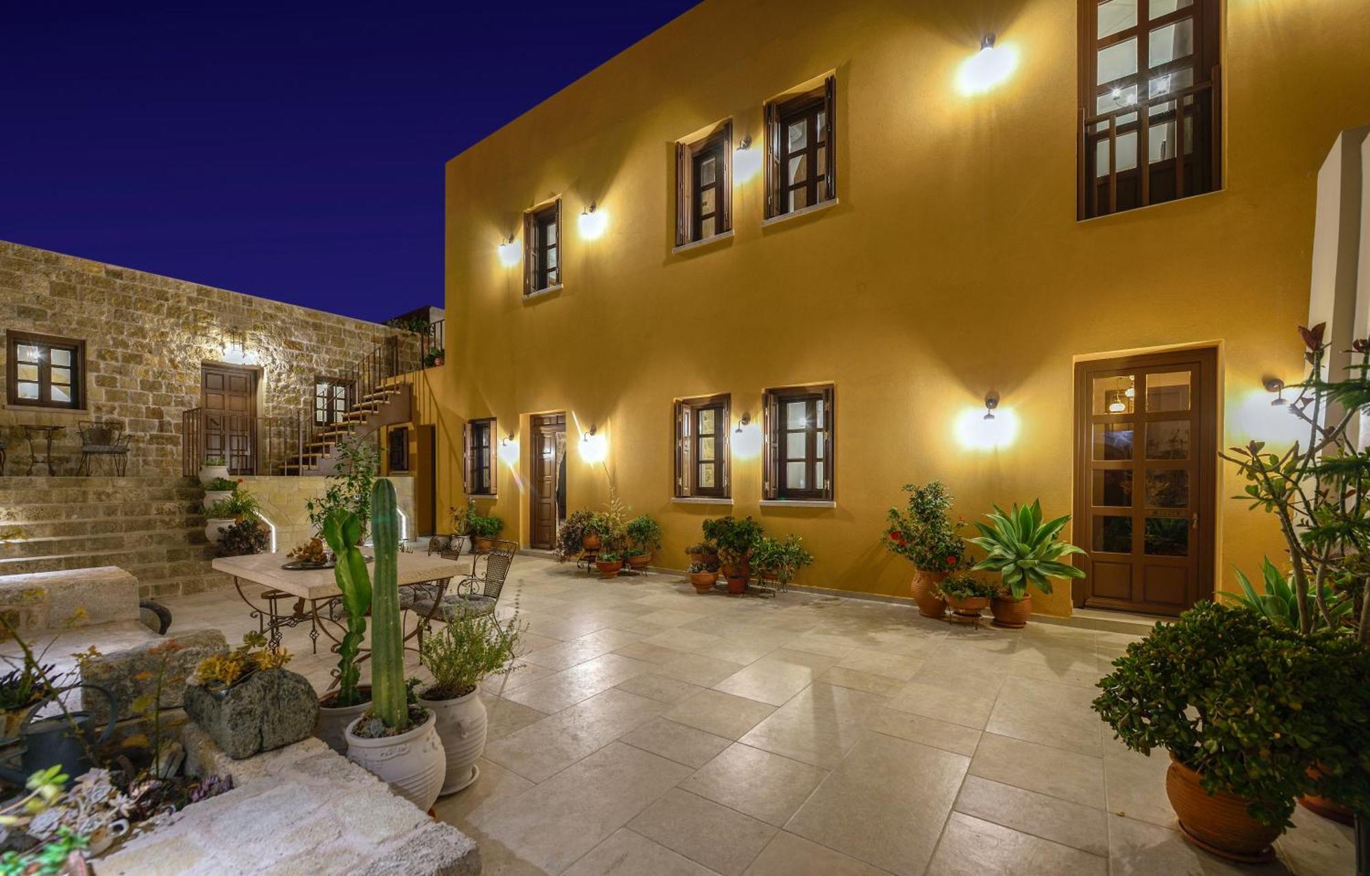 Spanish Knights Inn Rhodes City Екстериор снимка