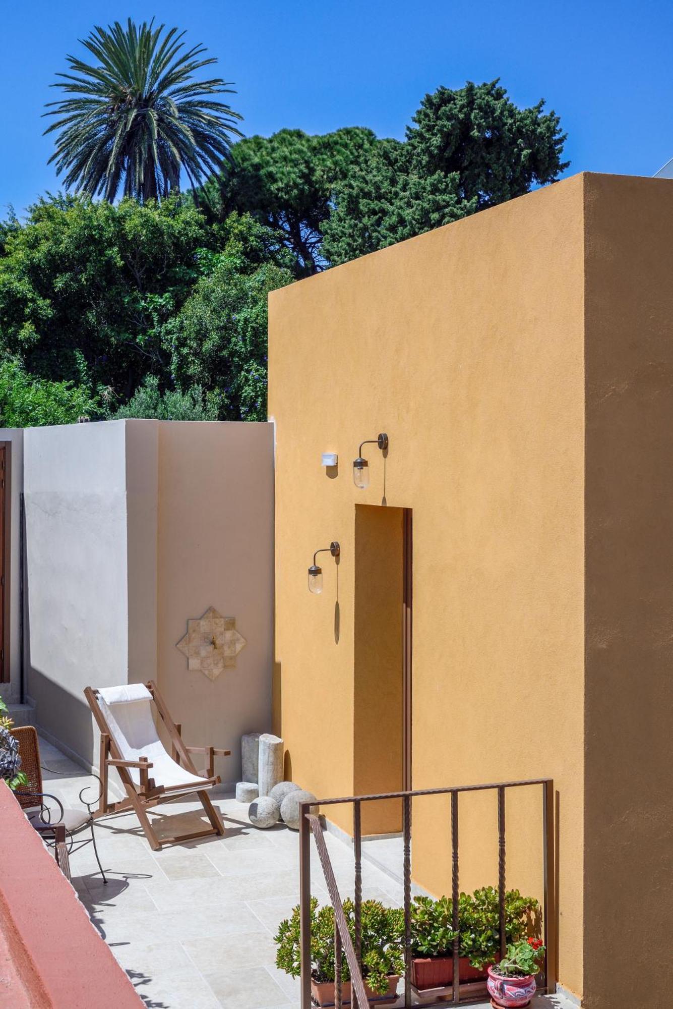 Spanish Knights Inn Rhodes City Екстериор снимка